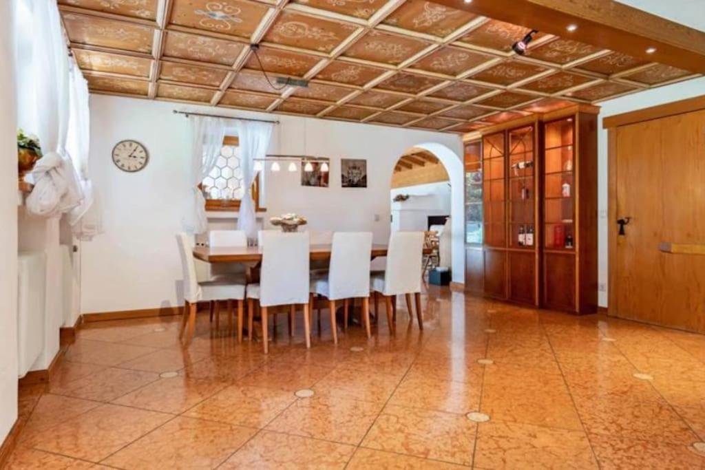 Whole Villa Munich, Alps View, Quiet And Spacious Feldkirchen-Westerham Eksteriør billede